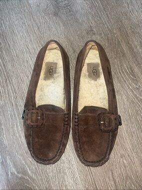 UGG Shealing Lined Suede Thelma Loafers Drivers Comfort Warmth Brown Size 8.5